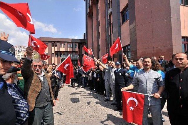 Başkan Akgül’e Coşkulu Karşılama