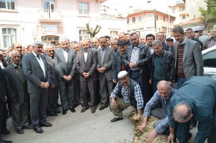 Tosya’da Başkan Kazım Şahin, Dualarla Görevine Başladı G2