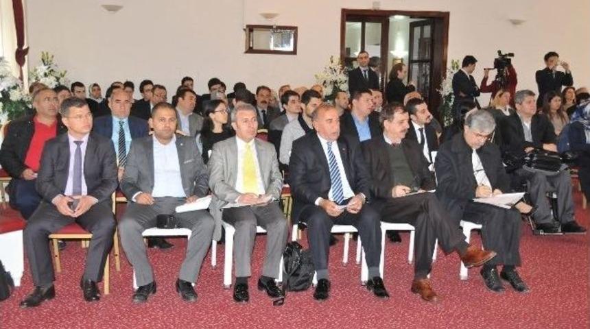 Stk'lara 20 Milyon Tl'lik Demokrasi Yardım Fonu