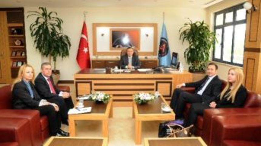 Y&ouml;k&rsquo;ten A&uuml;&rsquo;ye Teşekk&uuml;r Ziyareti