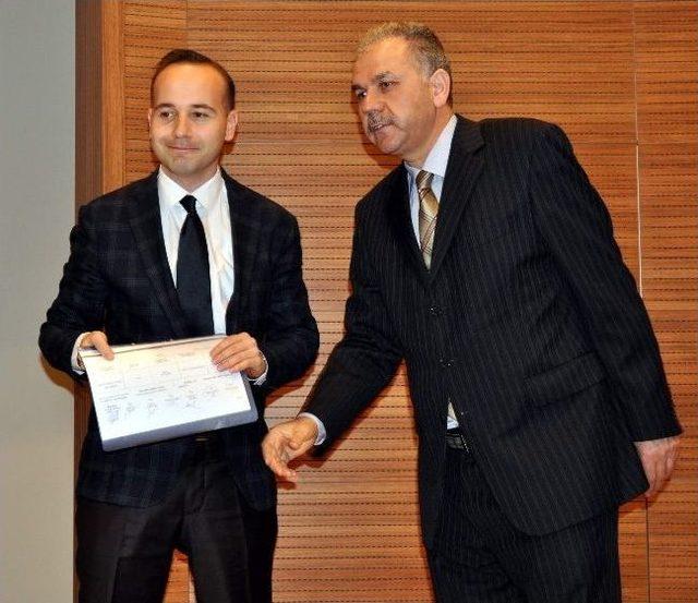 B&uuml;y&uuml;kkılı&ccedil;, Mazbatasını Aldı 3