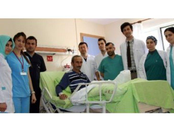 &Ccedil;ay Budarken Kopan Bacağı Yerine Dikildi