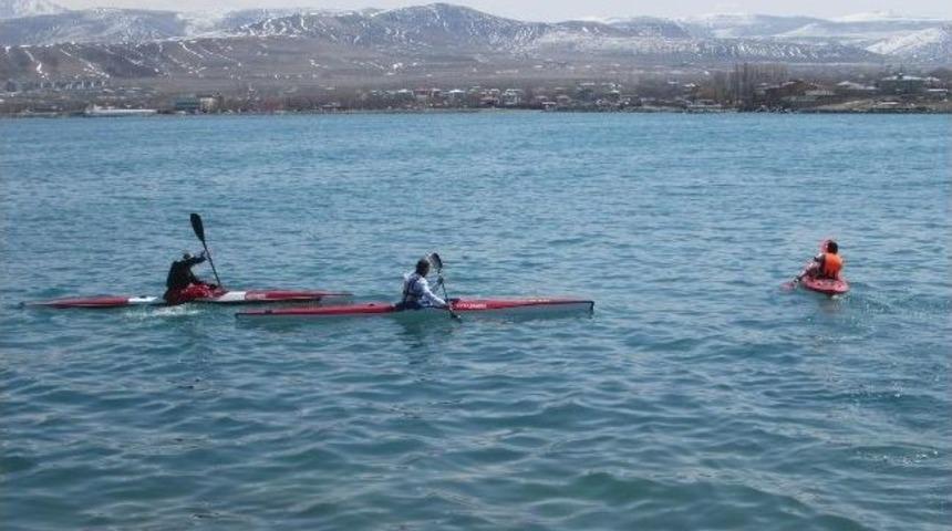 Okullar Arası Kano Yarışması Sona Erdi
