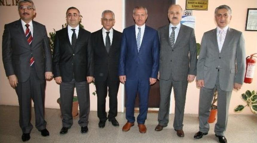 Kaymakamlardan Başkan Dişli'ye Ziyaret