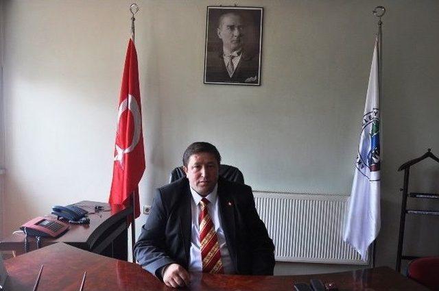 Sandıklı Akharım Belediye Başkanı Eşref Ünsal Görevine Başladı