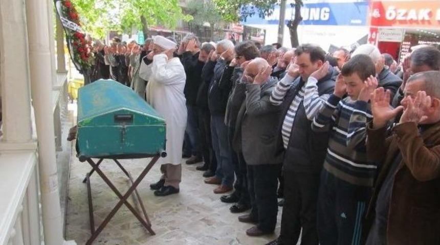 Edremit&rsquo;te Avcı Ailesi&rsquo;nin Acı G&uuml;n&uuml;