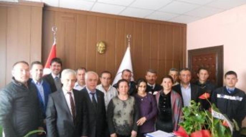 Beydağ&rsquo;da Şent&uuml;rk Mazbatayı Aldı, İlk Meclis Yarın Akşam