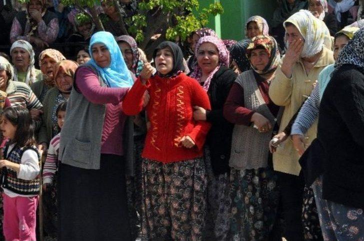 Öldürülen Muhtar Toprağa Verildi G3