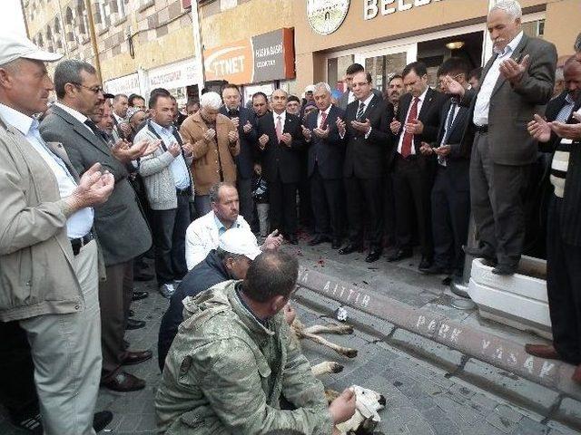 İncesu Belediye Başkanı Zekeriya Karayol, Mazbatasını Aldı