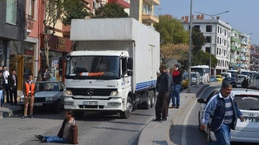 Aracı Bağlanan Engelli Vatandaş Eylem Yaptı