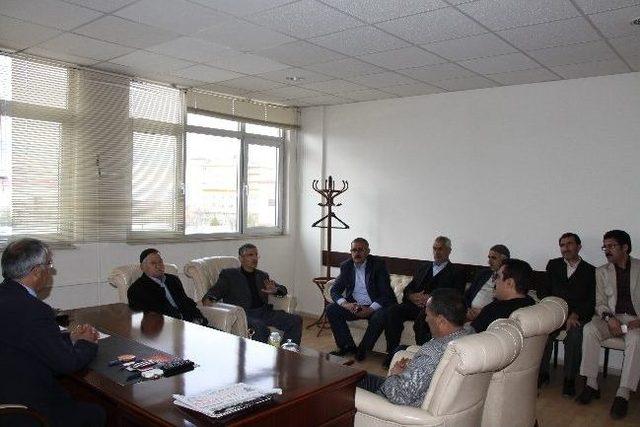 Barakazi, Tebrikleri Kabul Etmeye Başladı 1