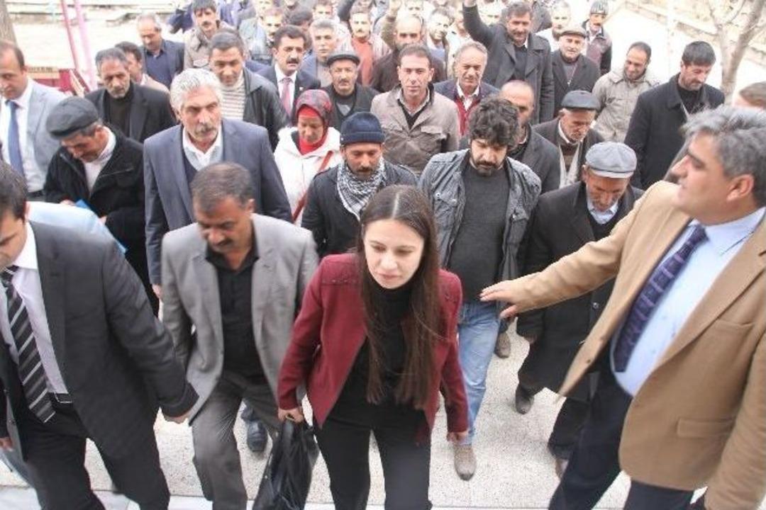 Diyadin'in İlk Kadın Belediye Başkanı G&ouml;revine Başladı