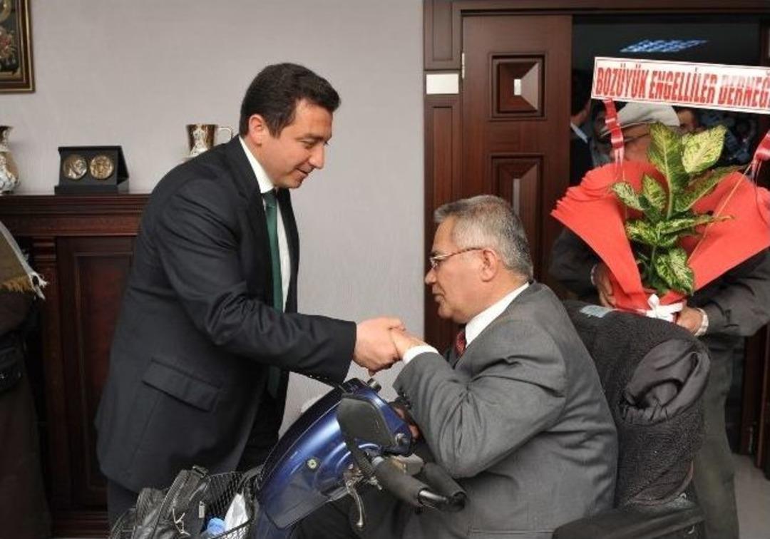 Engellilerden Başkan Bakıcı&rsquo;ya &ldquo;hayırlı Olsun&rdquo; Ve &ldquo;teşekk&uuml;r Ziyareti&rdquo;