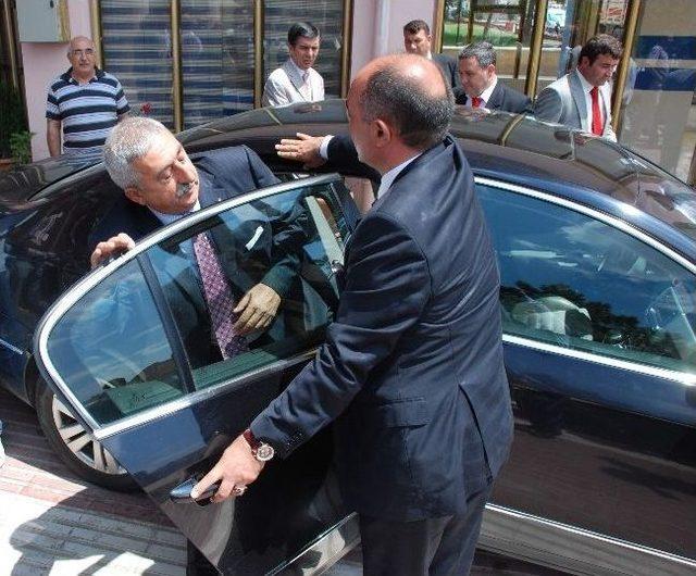 Mazbatasını Alınca İlk İcraatı Partisinden İstifa Etmek Oldu 1