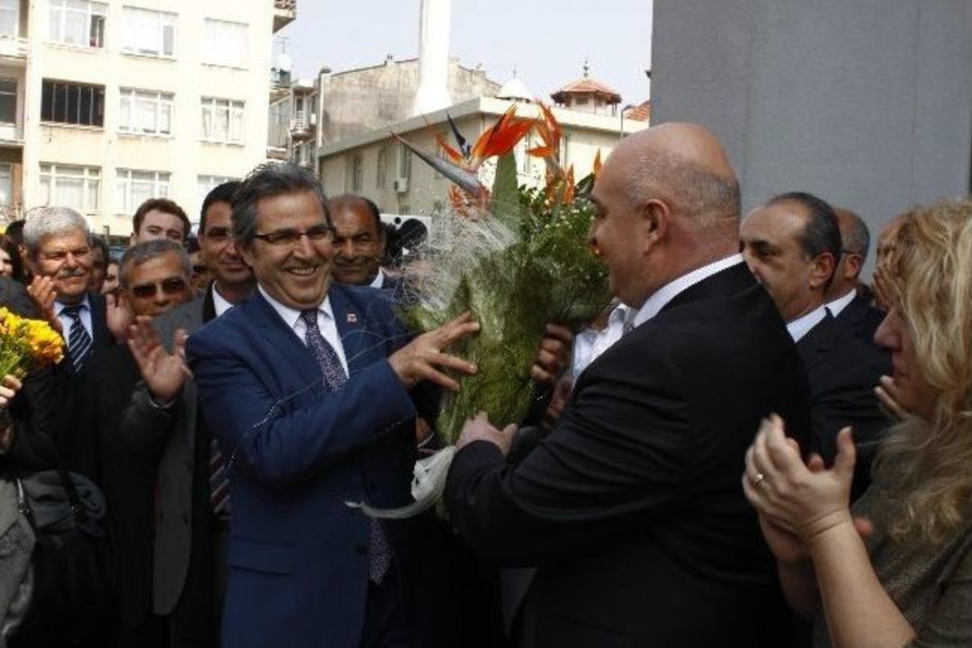 Bandırma Belediye Başkanı Sedat Pekel G&ouml;revi Devretti