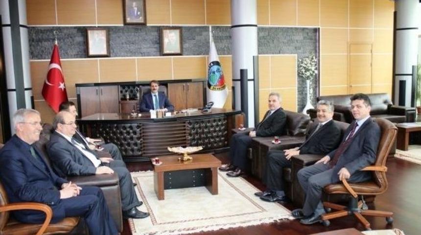 Başkan Alemdar Tebrikleri Kabul Ediyor