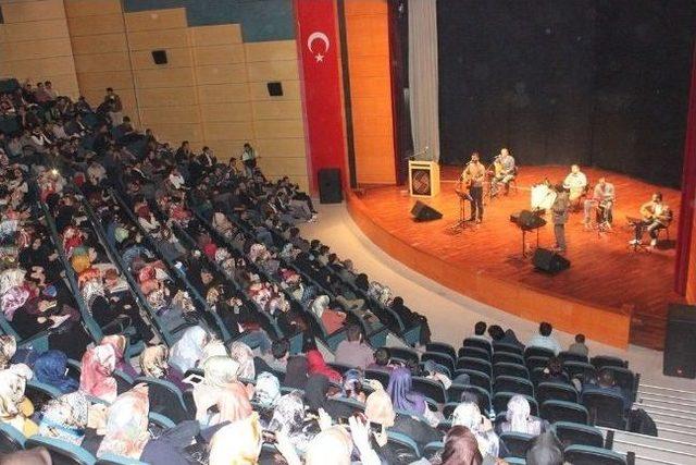 Saü'de Suriye'ye Yardım Kampanyası Başlatıldı