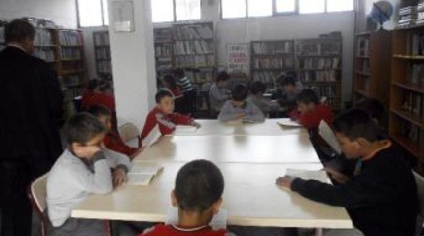 Tuzluk&ccedil;u&rsquo;da K&uuml;t&uuml;phane Haftası Etkinlikleri