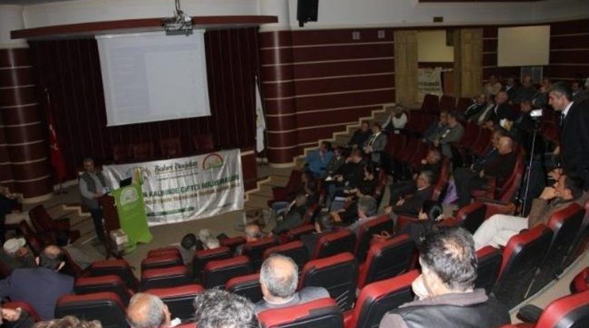 Nevşehir&rsquo;de &Ccedil;ift&ccedil;ilere Topraksız Tarım Anlatıldı