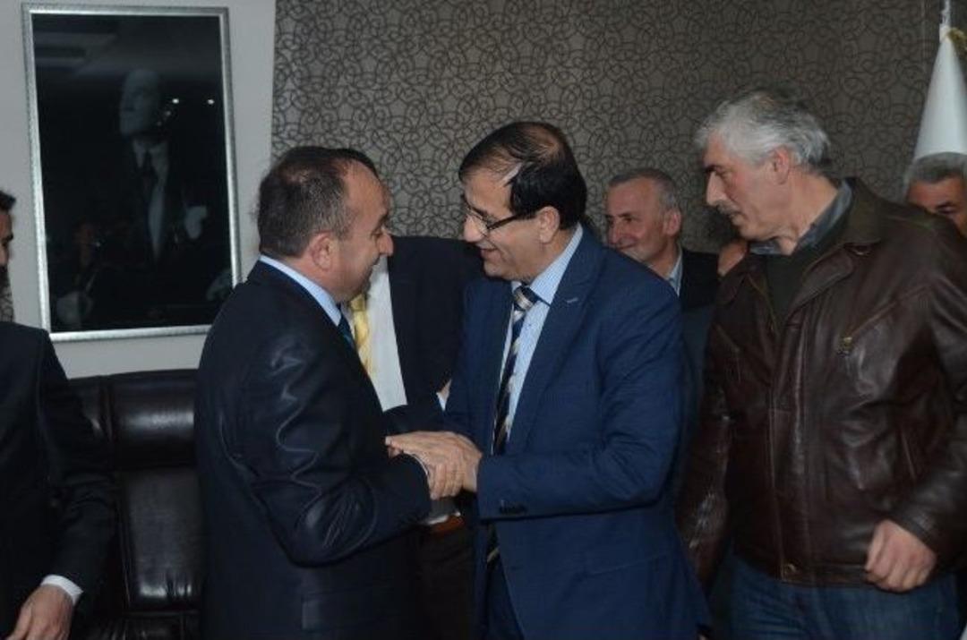 Kartepe Belediyesinden Devir Teslim Yapıldı