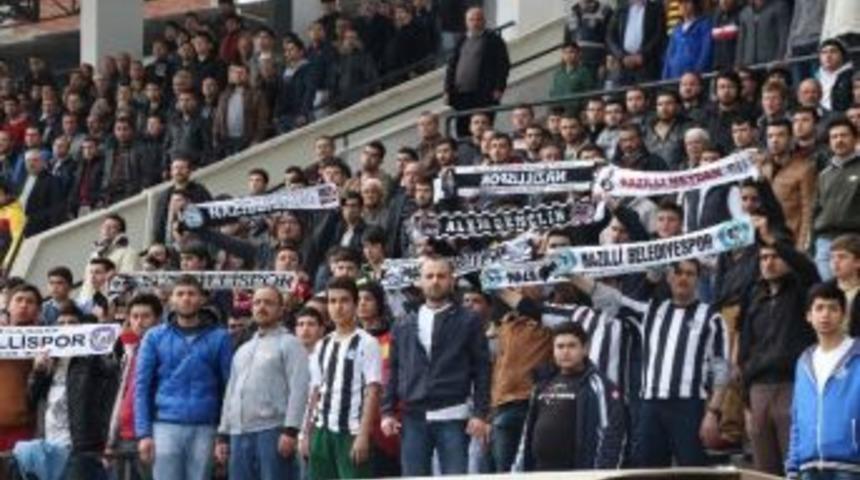 Nazilli Beledieyspor, Taraftarını Bekliyor
