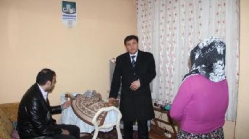 Ak Parti Oltu İl&ccedil;e Teşkilatından Yardım