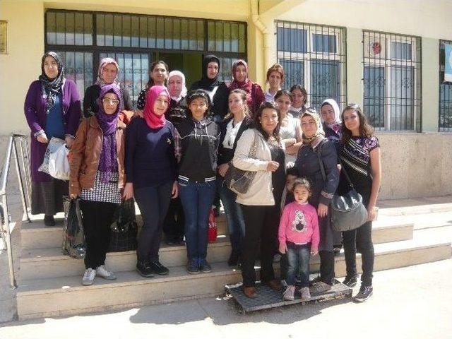 Gamek ten Kuaförlük Öğrencilerine Uygulamalı Eğitim 1