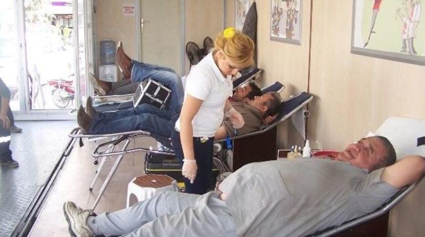 Korkuteli&rsquo;nde İki G&uuml;nde 116 &Uuml;nite Kan Bağışı Yapıldı