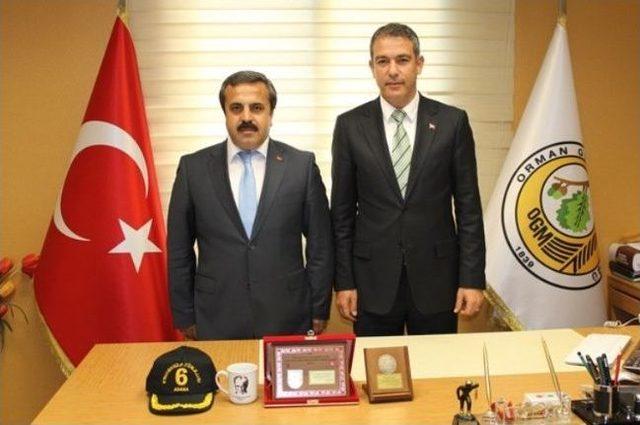 6. Mekanize Piyade T&uuml;men Komutanlığı&rsquo;ndan Ormancılara Ş&uuml;kran Plaketi 1