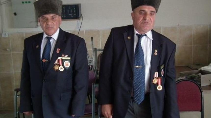 Minik &Ouml;ğrenciler Gazilerle Buluştu