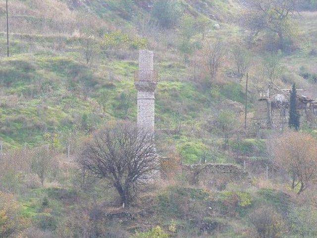 Bilecik&rsquo;teki Tarihi Camiler Ve Hamamlarda Kanservasyon &Ccedil;alışması 1