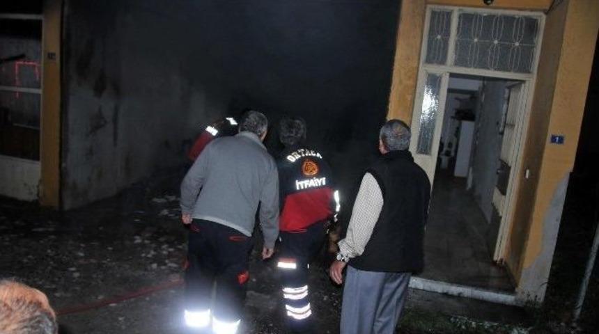 Ortaca'da Bir Depoda &Ccedil;ıkan Yangın Korkuttu