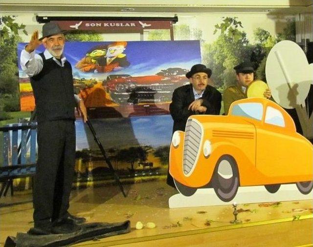 Turgay Tan&uuml;lk&uuml; &ldquo;son Kuşlar&rdquo; İle Cezaevinde G&ouml;n&uuml;lleri Fethetti 1