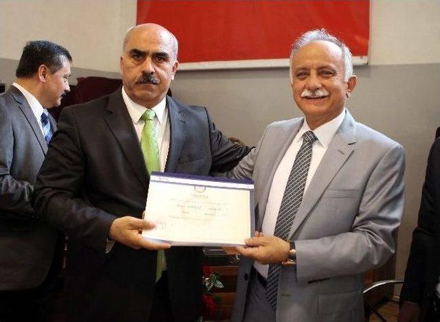 Başkan Karabağ Mazbatasını Aldı 3