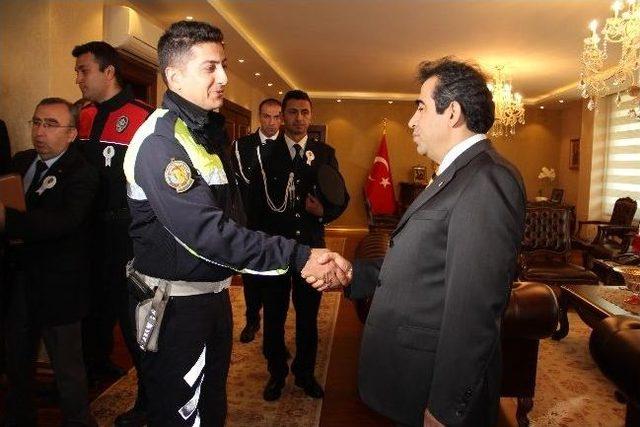 Mersin Emniyet M&uuml;d&uuml;r&uuml; Bahar Vali G&uuml;zeloğlu&rsquo;nu Ziyaret Etti 1