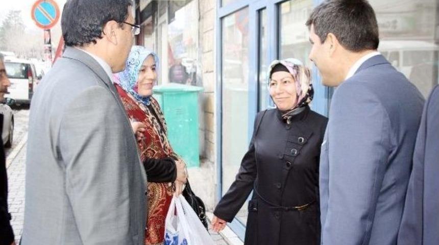 Ak Partililerden Esnafa Teşekk&uuml;r Ziyareti