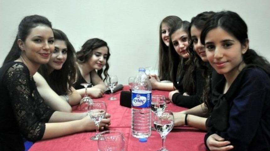 &lsquo;avrupa Yemek K&uuml;lt&uuml;r&uuml;ndeki Farklılıkları Ve Birlikteliği Tanımlıyor&rsquo; Projesi