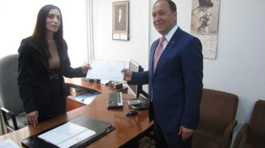 G&ouml;lpazarı Belediye Başkanı Kazıcı, Mazbatasını Aldı