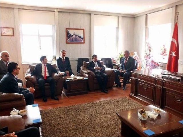 Koyulhisar Belediye Başkanı Epsileli G&ouml;revine Başladı 2