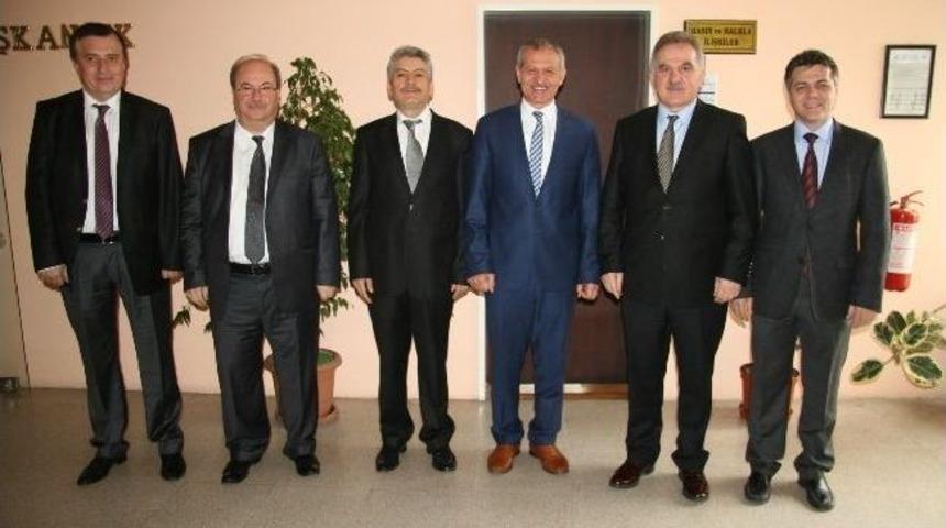 Sa&uuml; Rekt&ouml;r&uuml; Elmas Ve Yardımcıları Başkan Dişli&rsquo;yi Ziyaret Etti