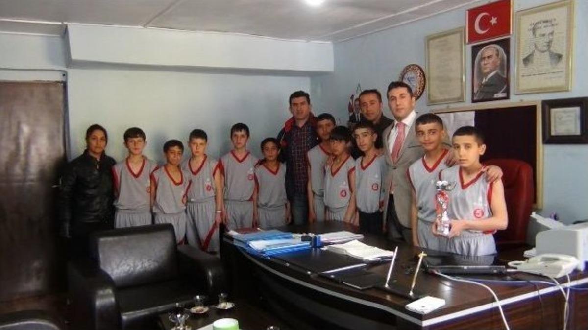 &Ccedil;ukurcalı &Ouml;ğrencilerden B&uuml;y&uuml;k Başarı