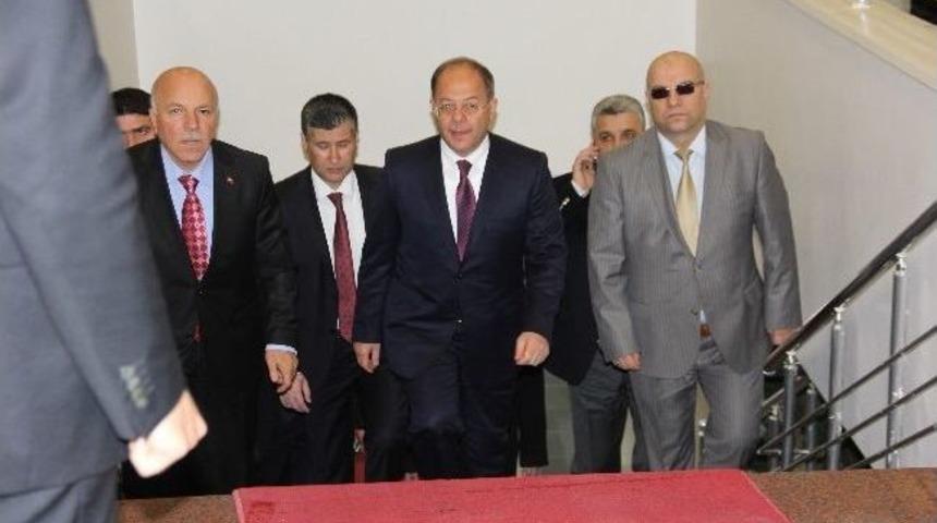 Akdağ&rsquo;dan Sekmen&rsquo;e Hayırlı Olsun Ziyareti