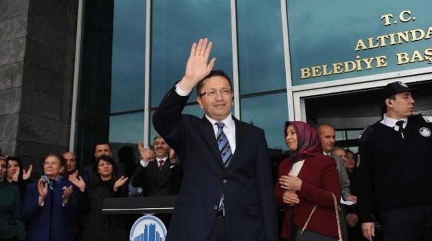 Başkan Tiryaki Altındağlılara Teşekk&uuml;r Etti