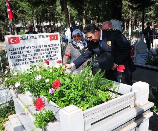 Polis Haftasında Şehitler Unutulmadı