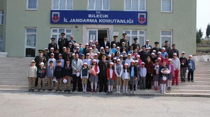 &Ouml;ğrencilerden Jandarmaya Ziyaret