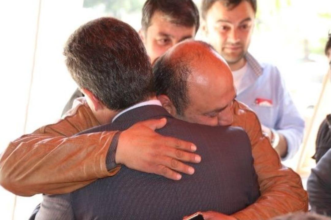 Buharkent Mhp&rsquo;den Ak Parti&rsquo;ye Ge&ccedil;ti