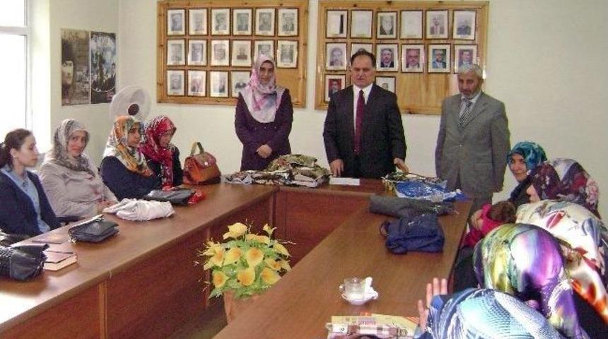 G&uuml;m&uuml;şhane&rsquo;de Y&uuml;z&uuml;nden Kur&rsquo;anı Kerimi G&uuml;zel Okuma Yarışması D&uuml;zenlendi