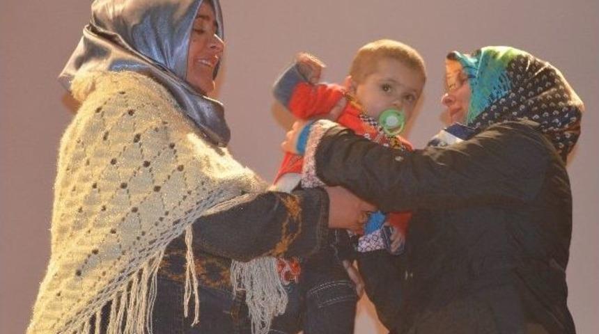 Yangında &Ouml;len 3 Yaşındaki Malik&rsquo;in Ailesi Duygulandırdı