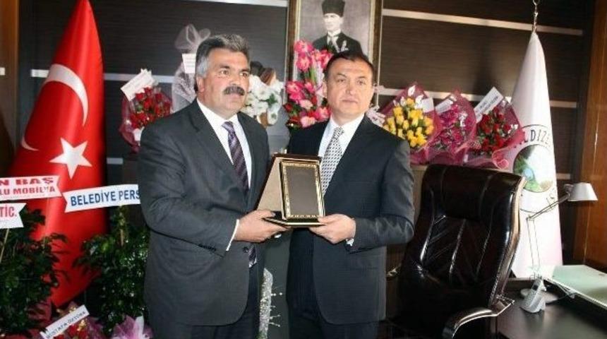 Yıldızeli Belediye Başkanı Navruz, G&ouml;revine Başladı