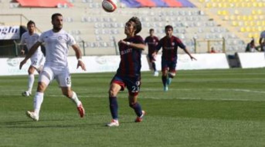 Naz Naz, Lider Avında